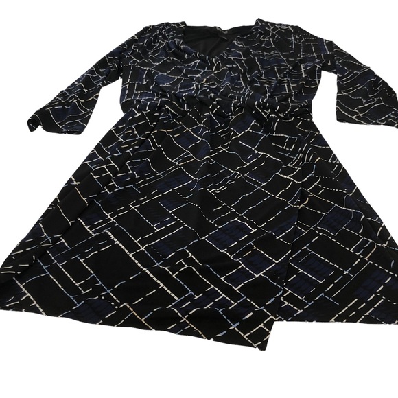 White House Black Market Wrap printed Modi Dress SZ L - Picture 7 of 13